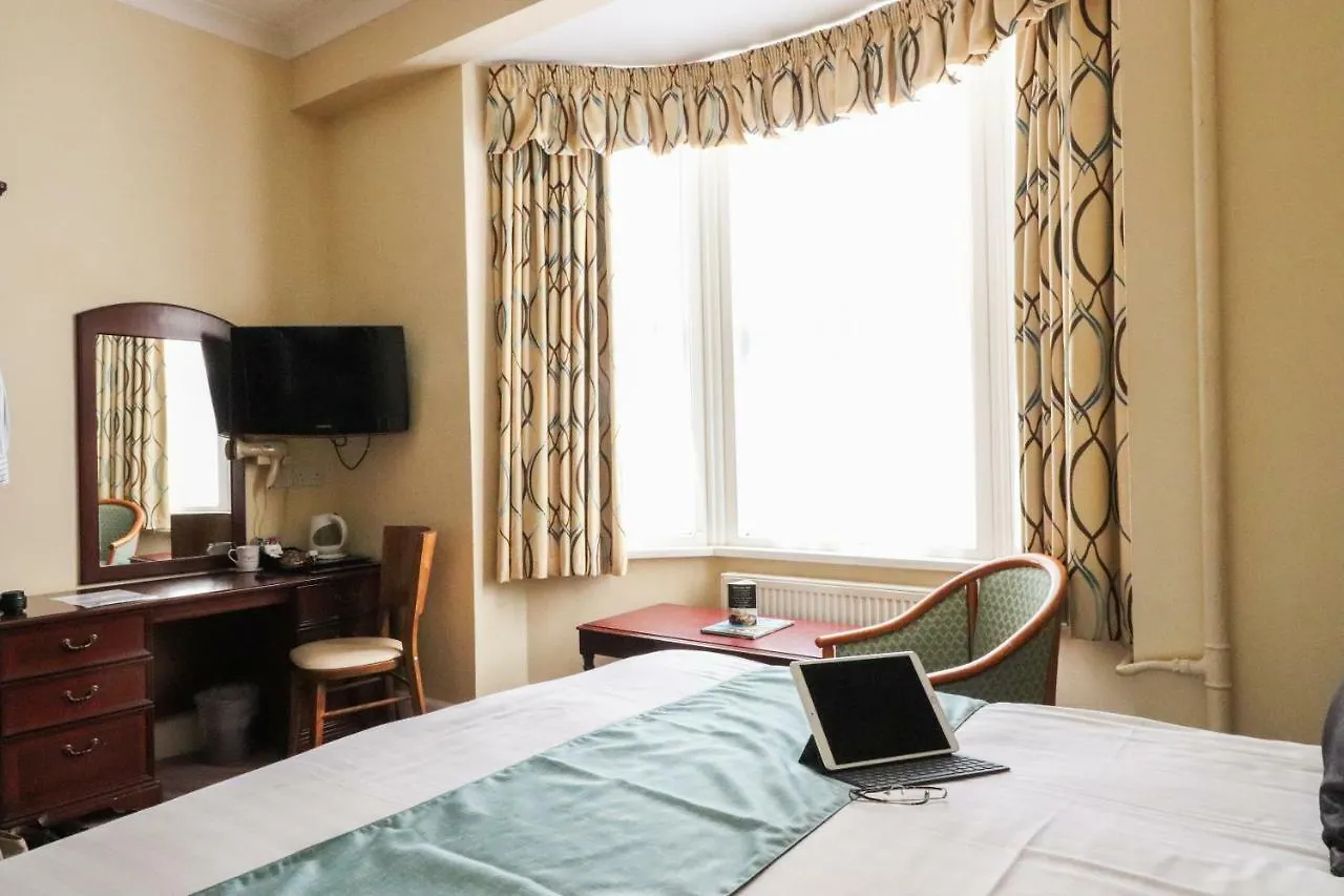 ****  Marsham Court Hotel Bournemouth Wielka Brytania