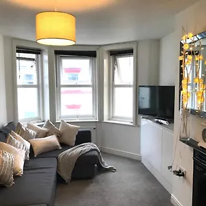 Apartment Bright City Center - Close To Beach, Bournemouth